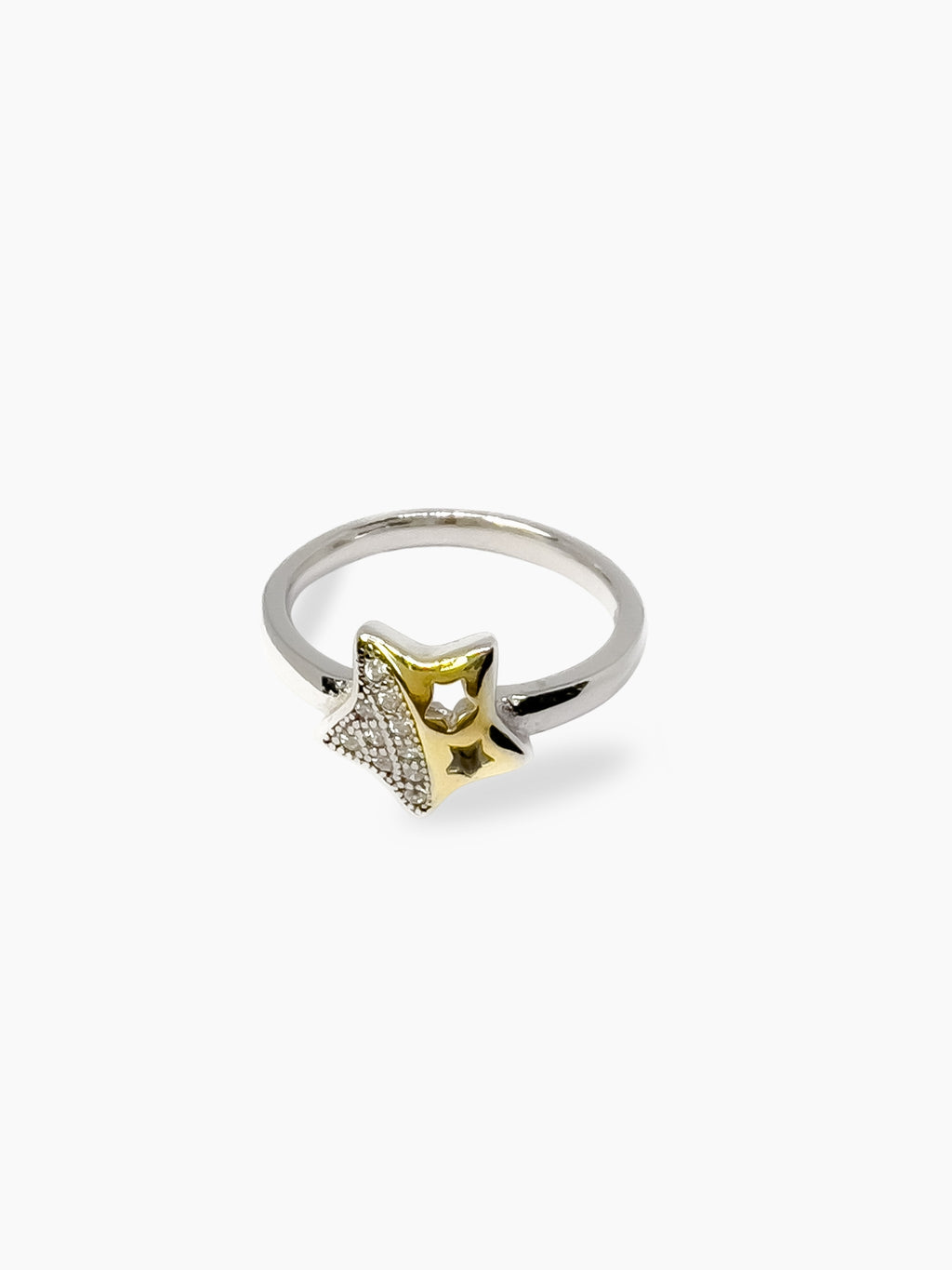 STAR RING