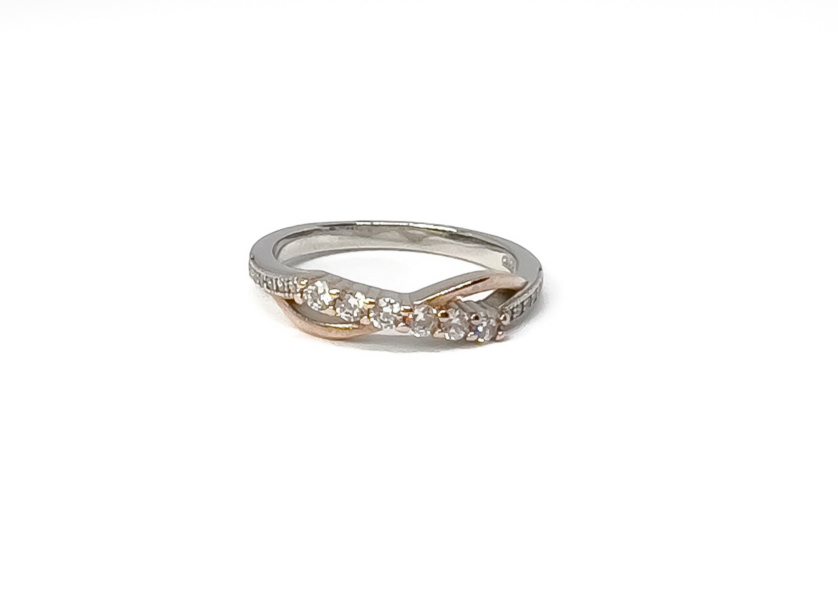 ENTWINE RING