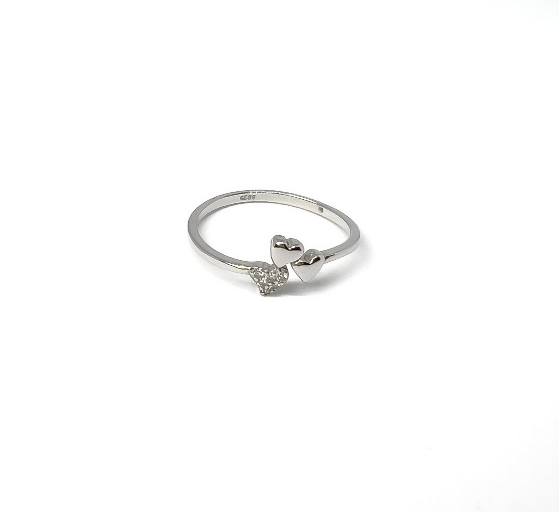 THREE LITTLE HEARTS RING