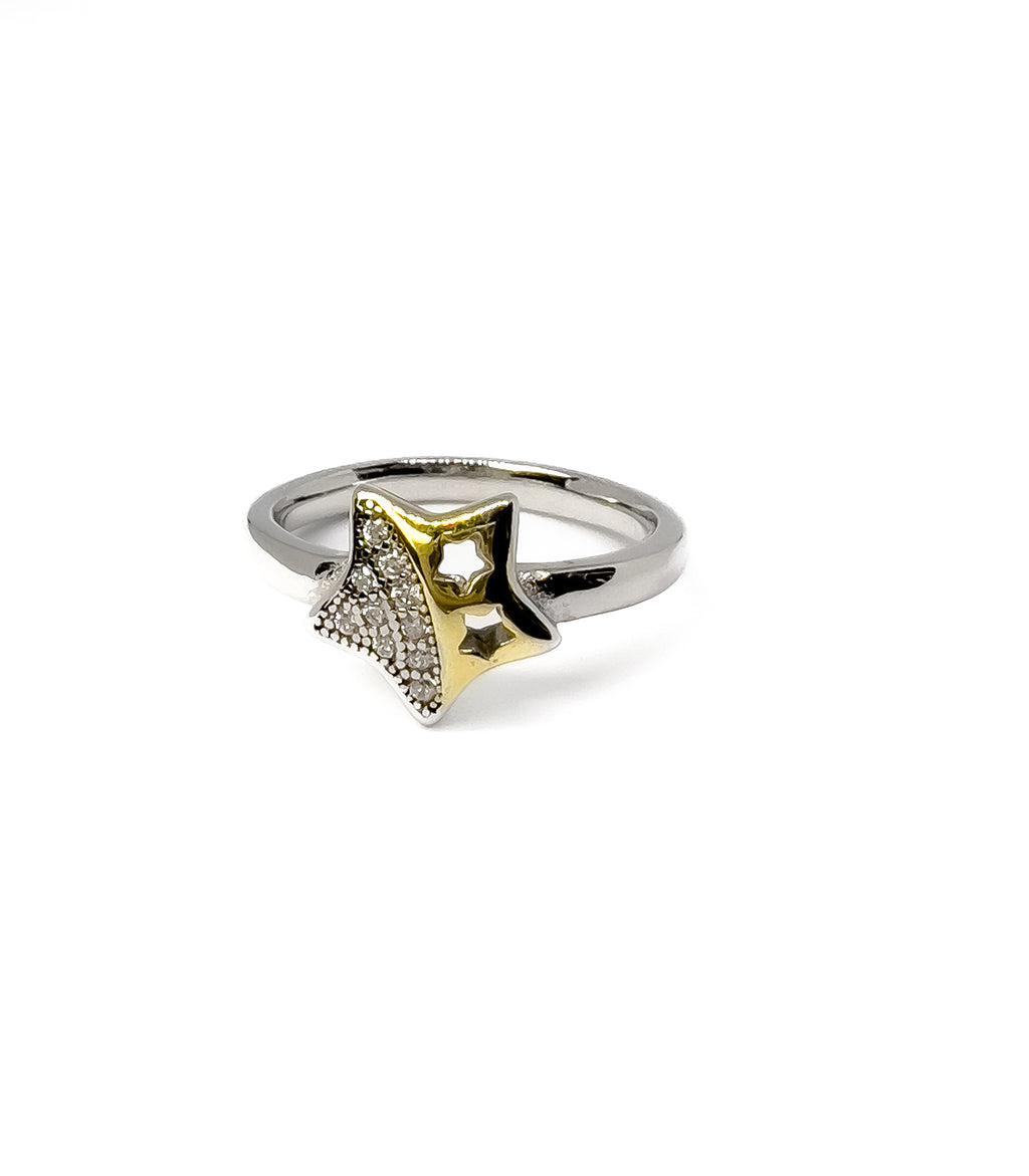 STAR RING